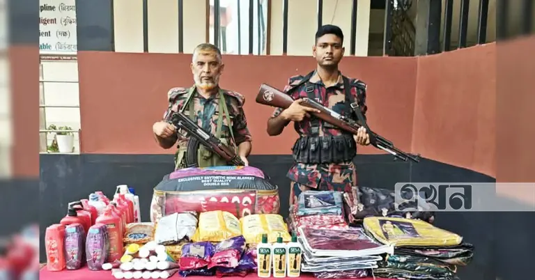 বিজিবির অভিযানে জব্দকৃত চোরাচালানি পণ্য